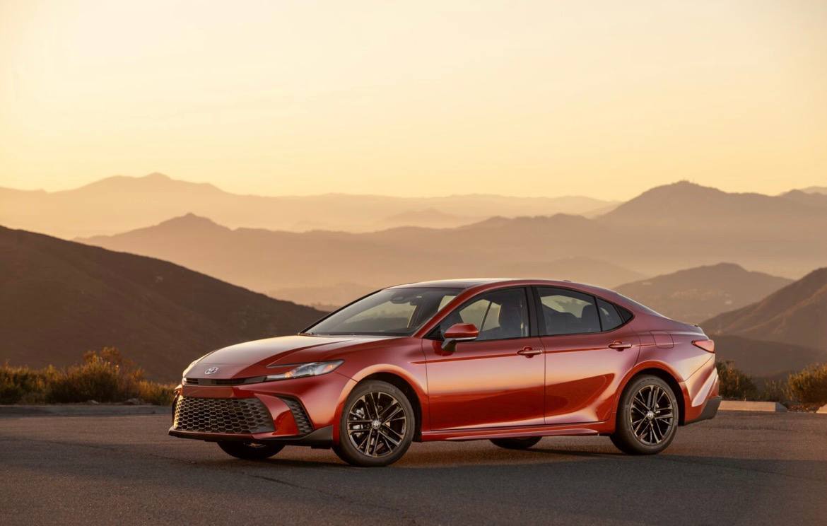 Toyota Camry Hybrid